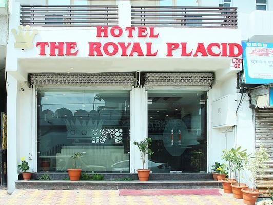 Hotel The Royal Placid